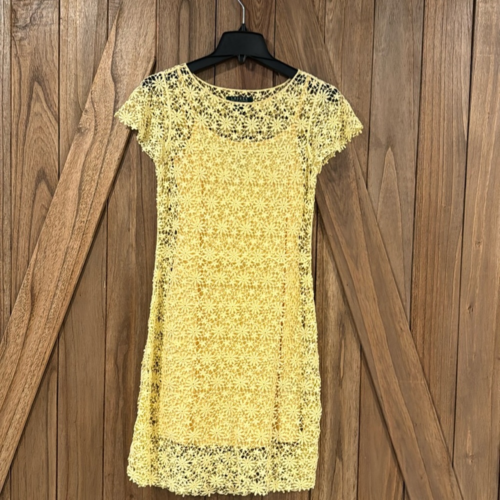 Woman Lauren yellow dress PS
